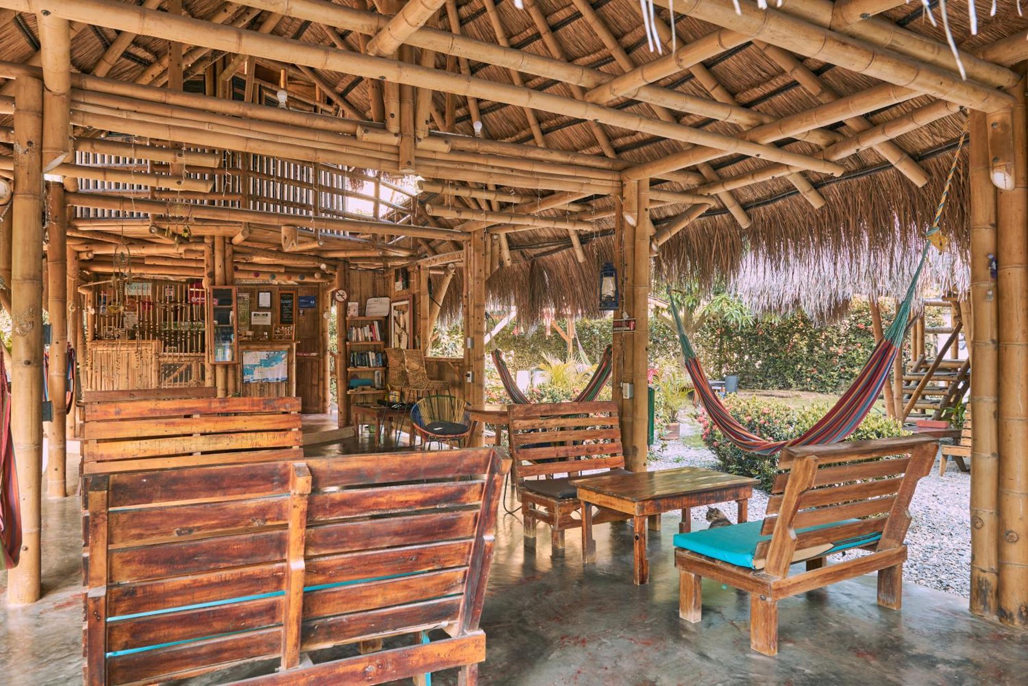 Coco Saenkala Hostel Palomino Eksteriør bilde